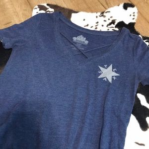 Women’s short sleeve top